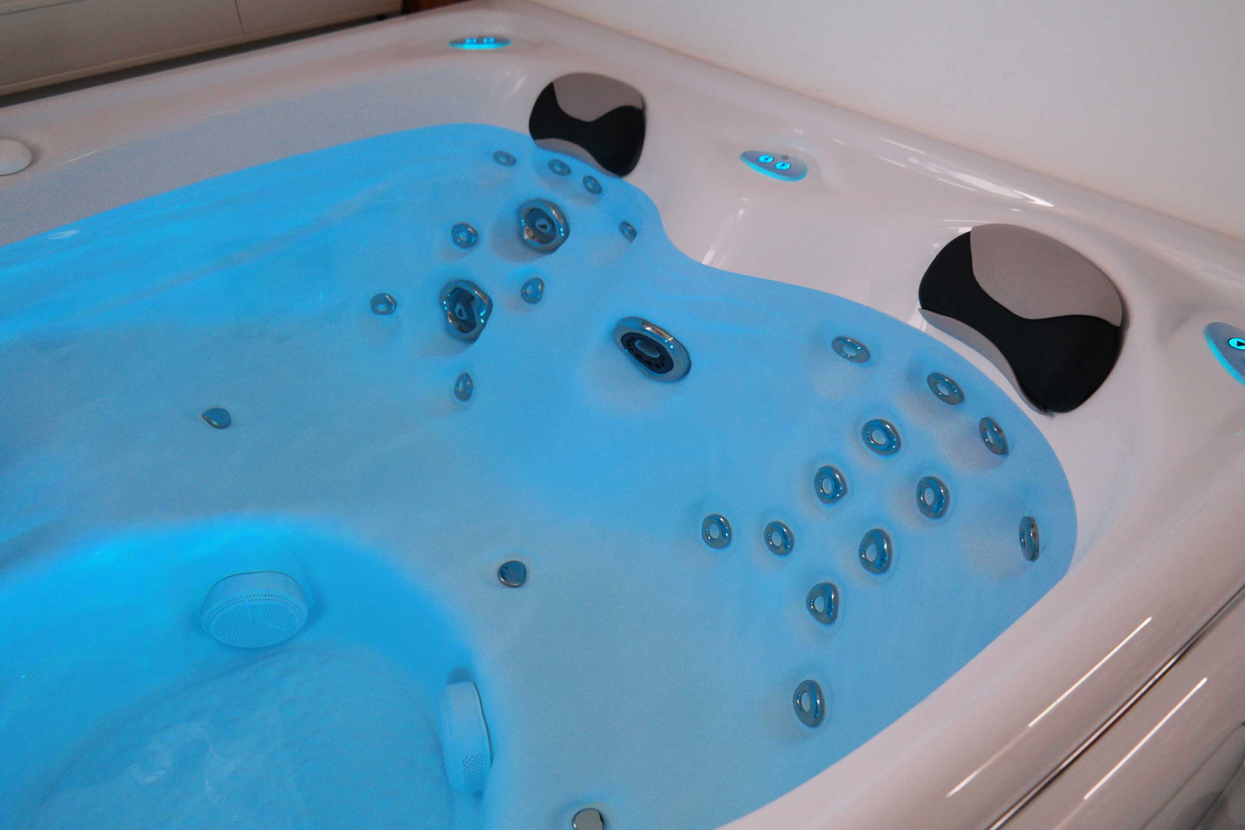 Whirlpool = SANIA 850 "de luxe"  Kompaktversion