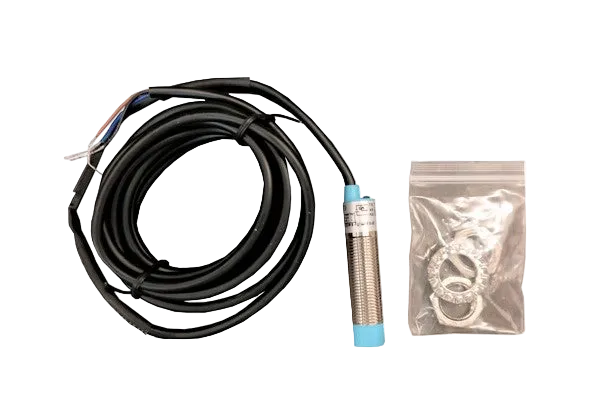  Inductive proximity switch with 2.0 m cable